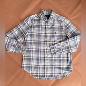 Boys Ralph Lauren button down Oxford shirt. Size Large